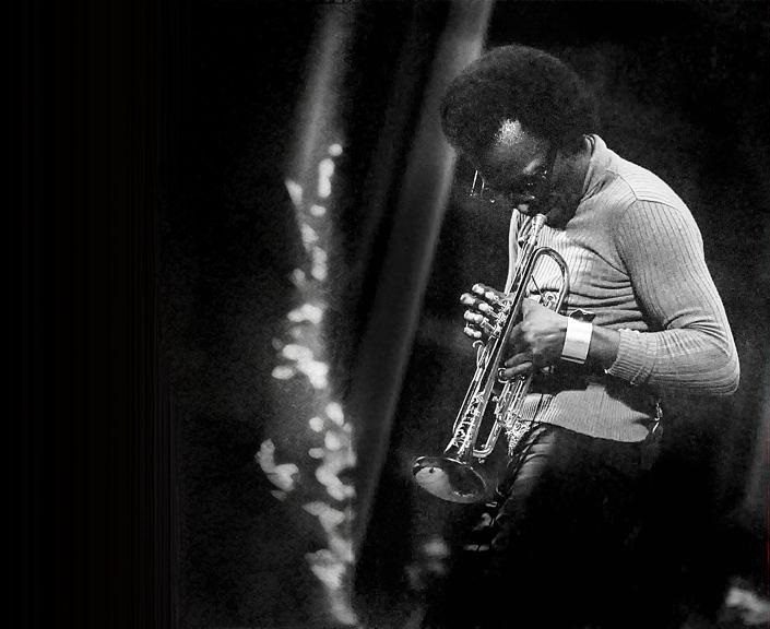 Miles Davis/c14c696c-1458-496c-b994-15f40d0696e7_2k.jpeg